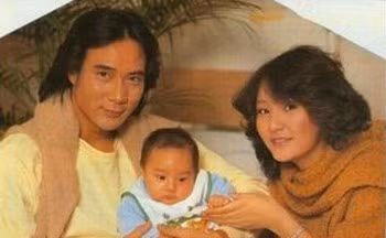 Sao Than dieu dai hiep kho vi tinh tu nam 17 tuoi-Hinh-2