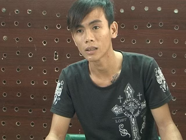 Đối tượng Hậu tại cơ quan công an.