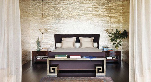 4. Thử một phòng ngủ sáng bóng Harry Heissmann - nhà thiết kế nội thất nổi tiếng của tổ chức Albert Hadley có ý kiến rằng: Đối với phòng ngủ, tôi thích có những bức tường thạch cao sáng bóng kết hợp với những tấm thảm thiết kế đặc sắc.