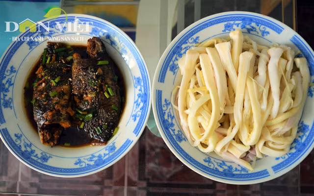 Theo người dân xứ Đất Mũi, dưa bồn bồn ăn kèm với mắm, cá kho thì không thể chê vào đâu được.