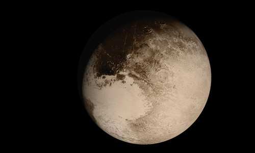 Sao Diêm Vương nằm cách xa Mặt trời hơn 40 lần so với khoảng cách từ Mặt trời đến Trái đất . Ảnh: NASA.