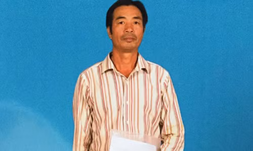 Ông Nguyễn Đình Sơn, người khởi kiện yêu cầu tòa bồi thường oan gần 836 triệu đồng.