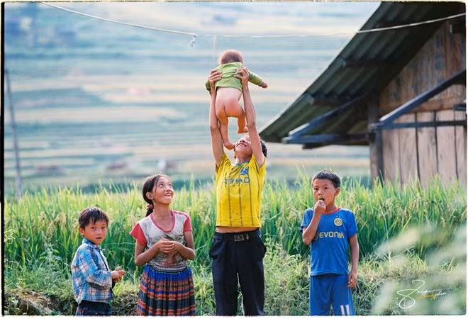Tú Lệ mang vẻ đẹp thanh bình, dung dị khiến ai một lần được ghé thăm cũng thấy xao xuyến.