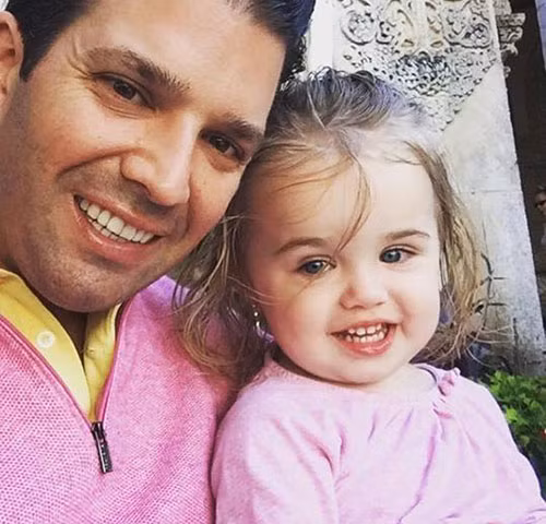 Những hình ảnh của Chloe thường được con trai cả nhà Trump chia sẻ trên Instagram.