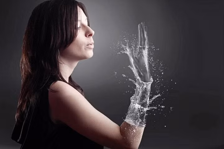 Hoang hon bi an ve hien tuong “nguoi tu boc chay“-Hinh-2