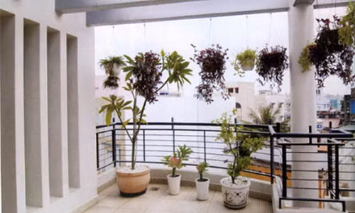 Nhung cam ky trong phong thuy khi lam ban cong nha