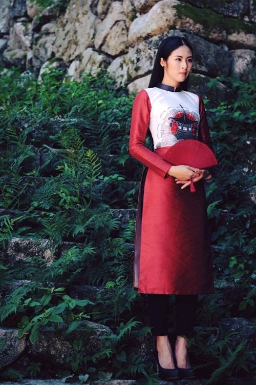 Goc khuat sau anh hao quang cua Hoa hau Ngoc Han