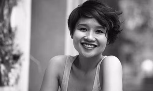 Mai Khôi từng là nạn nhân của việc bạo hành.