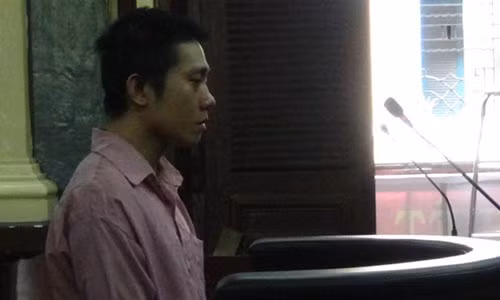 An chung than cho ga con re dam chet bo vo