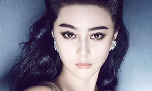 Phu nu co 6 not ruoi nay at thang quan phat tai