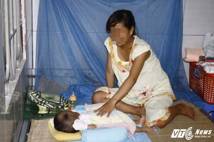 Cuu tinh cua nhung ba me don than bi gia dinh choi bo-Hinh-2