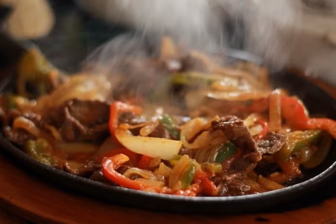 Ăn thức ăn nóng có thể tăng nhiệt độ bên trong cơ thể của bạn.