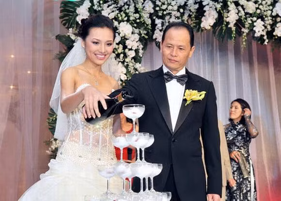 Tinh duyen my nhan Viet khi cuoi dai gia lon tuoi-Hinh-2