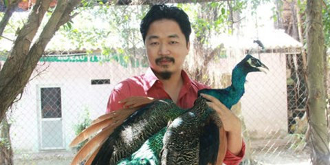 Chuyen cuoc doi it biet cua “ty phu vuon chim” Ha Nam