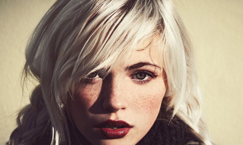 Mau toc va kieu toc noi gi ve tinh cach cua ban