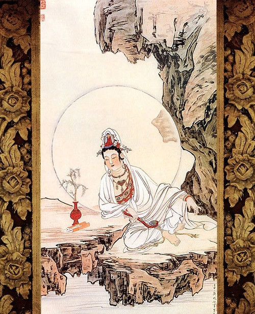 Nam mô hàng tà ma trừ yêu quái, Quan Âm Như Lai năng trừ nguy hiểm nguyện.