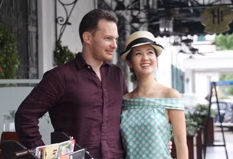 Nhung ong chong Tay giau nut do do vach cua sao Viet-Hinh-3