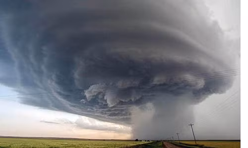 Du bao thoi tiet 2017: Voi rong nguy hiem lai xuat hien o Viet Nam