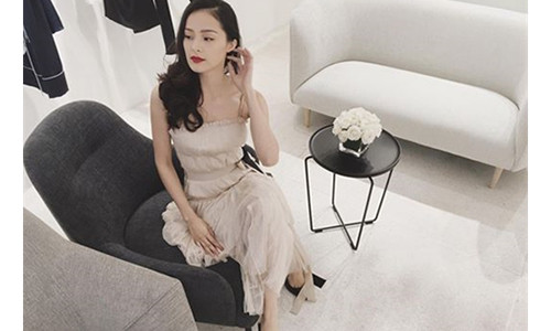 Ha Vi quay lai hinh anh nhe nhang lay long Cuong Do la?