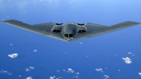 B-2 Spirit: 2,4 tỉ USD.