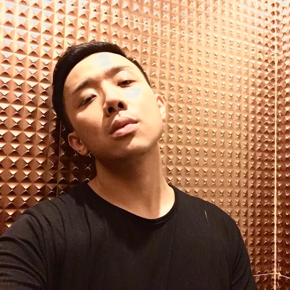 MC Trấn Thành "Lặng" khi Hari Won gặp sự cố tại Mỹ.