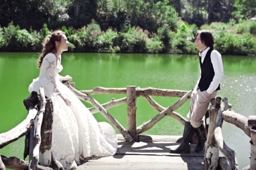 "Người tình tin đồn" Tuấn Bi xuất hiện trong MV mới của Mỹ Tâm.