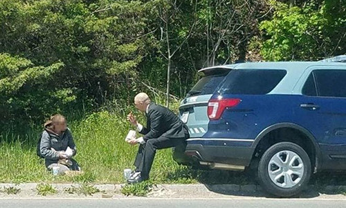 Tinh nguoi qua anh canh sat an cung nguoi vo gia cu