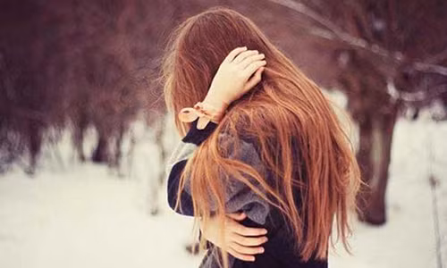 Me chong sang sang chan cua, “soi” quan ao con dau