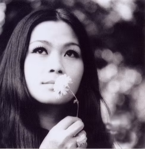 Khanh Ly tiet lo nhung chuyen chua mot ai duoc biet