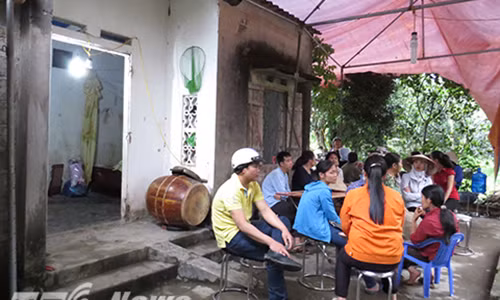 Tham an o Hai Duong: Hoang mang tin don nguoi me nhiem HIV