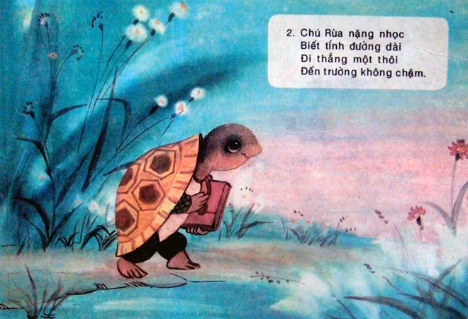 Cuối những năm 80, đầu 90, sách giáo khoa "đắt như vàng". Anh Tiến Minh (28 tuổi, Hà Nội) chia sẻ một bộ sách phải được 6-7 người sử dụng. Cứ đầu năm, anh lại bọc sạch sẽ, khi học cũng không dám viết gì vào sách để còn dành cho em gái kém 3 tuổi dùng lại.