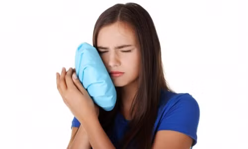 Nguy co dot quy tang cao do luoi ve sinh rang mieng