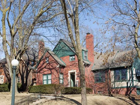 19 dieu thu vi ve ty phu Warren Buffett