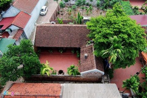 Một góc làng cổ Đường Lâm nhìn từ trên cao.