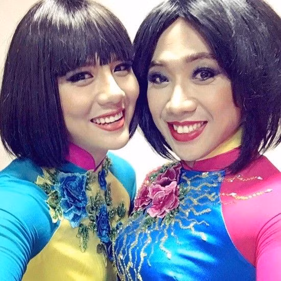 Duy Khánh và Trấn Thành có dịp giả gái cùng nhau trong một chương trình.