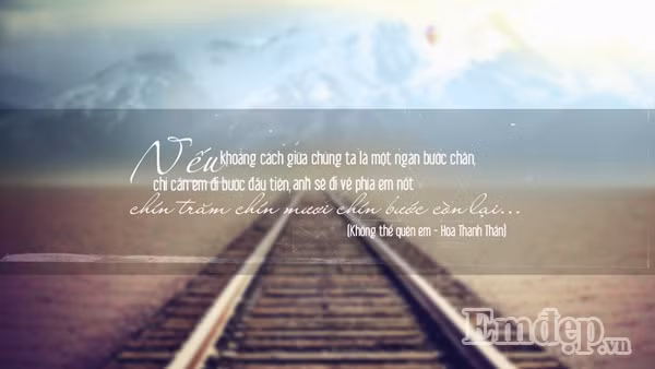 Giống như câu nói anh đứng ở đây đợi em chỉ cần bật đèn xanh thì dù có bao nhiêu khó khăn, cách xa bao nhiêu anh cũng sẽ chạy đến bên em. Việc em cần làm là bật đèn trước đã.