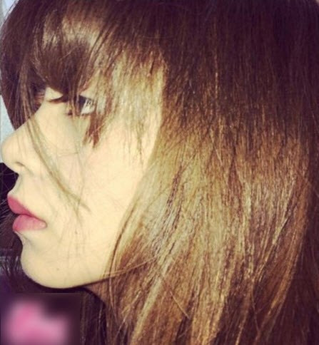 Ikeda Eliza trở nên nổi tiếng sau khi giành được ngôi vị quán quân trong một cuộc thi người mẫu ở Nhật Bản. Thời gian gần đây, cô còn trở thành người mẫu độc quyền cho tạp chí CanCam - tạp chí thời trang dành riêng cho các nữ sinh.