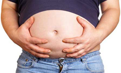 Uống bia không ảnh hưởng đến vòng bụng.