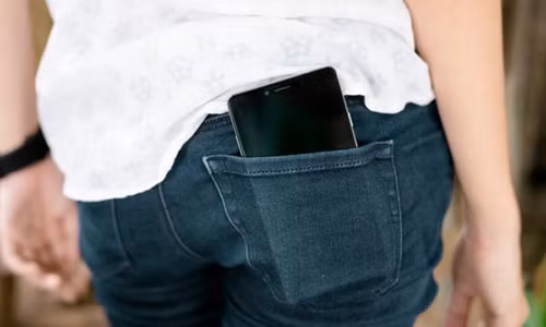 Lo hoat dong pham phap vi mong...goi dien cho canh sat