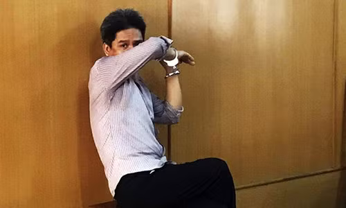 Hua xin viec o san bay de chiem doat hon 500 trieu