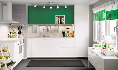 Loi phong thuy nha bep khien chu nhan lun bai