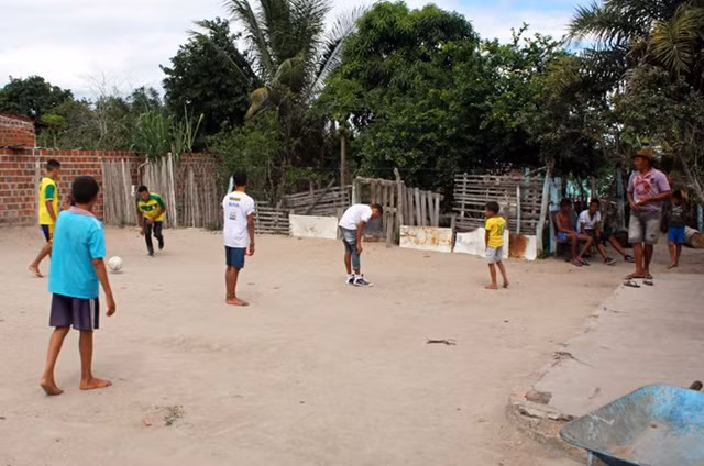 Kho do: Cap vo chong quyet sinh con gai du co...13 con trai-Hinh-7