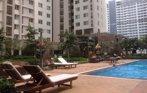 Hồ bơi dành cho người lớn...