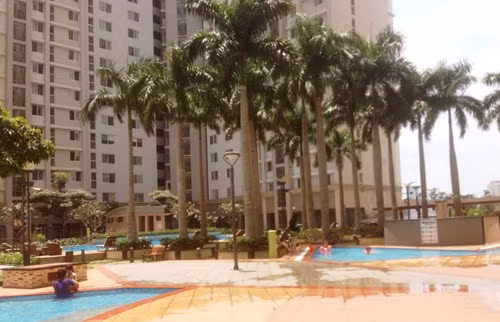 Không gian yên tĩnh, rợp bóng mát...