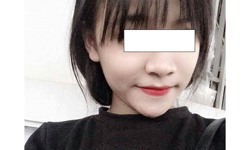 Co gai che xe SH phai khoa Facebook vi bi nem da