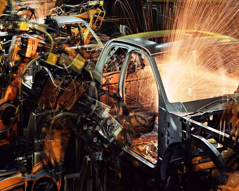 Tự động hóa phát triển như vũ bão ảnh hưởng không nhỏ tới việc làm của tầng lớp trung lưu.