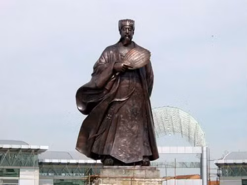 3 ly do khien gan 2.000 nam khong ai dam trom mo Gia Cat Luong-Hinh-2