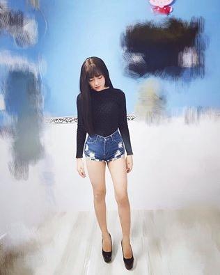 Không chỉ sở hữu một gương mặt đẹp mà vóc dáng của Su Pin đều rất đáng ngưỡng mộ