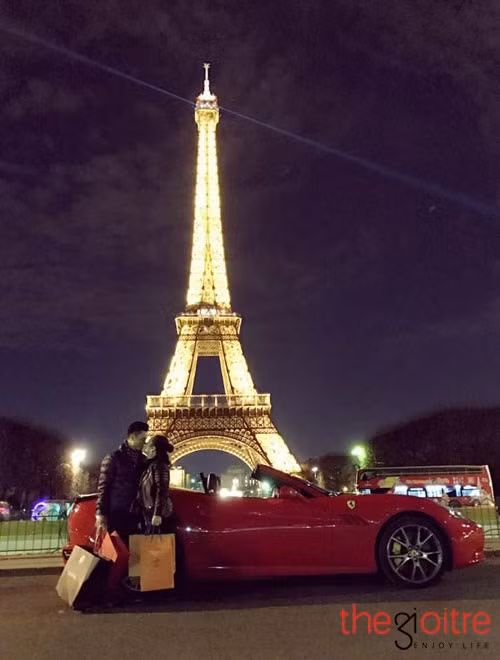 Lướt nhìn cuộc sống trên mạng xã hội của hot girl xứ Thanh - Nhung Hít không ít người phải thầm "gato" bởi cuộc sống ngọt ngào bên người chồng điển trai cùng những thiên thần đáng yêu, học giỏi...