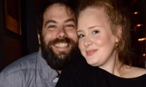 Adele khat khao duoc ban trai cau hon moi ngay